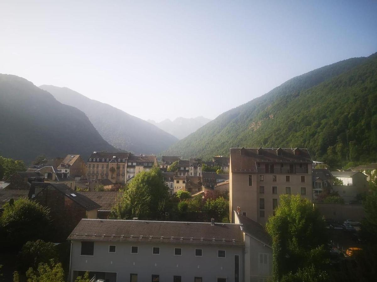 Le Petit Chalet Luchonnais Bagnères-de-Luchon Exteriör bild